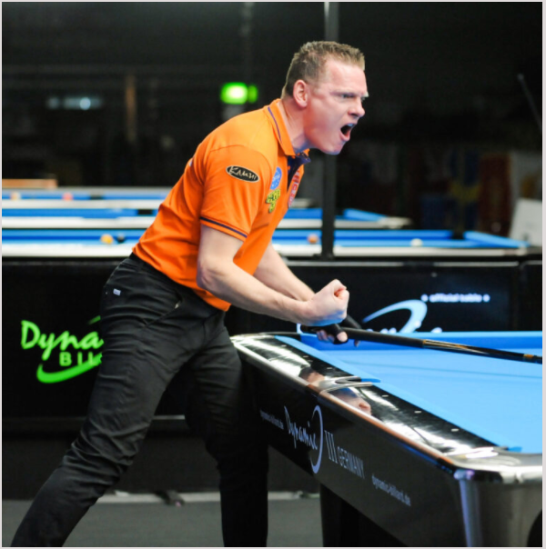 SUPER FEIJEN TAKES 9 BALL GOLD